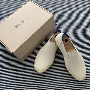 ROTHYS 
New,  never worn Rothy’s  
The City Slip On Sneaker. Size 9 Color-White